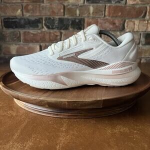 Brooks Adrenaline GTS 24 Supportive Women's 7.5 Rose Gold White Running Shoes